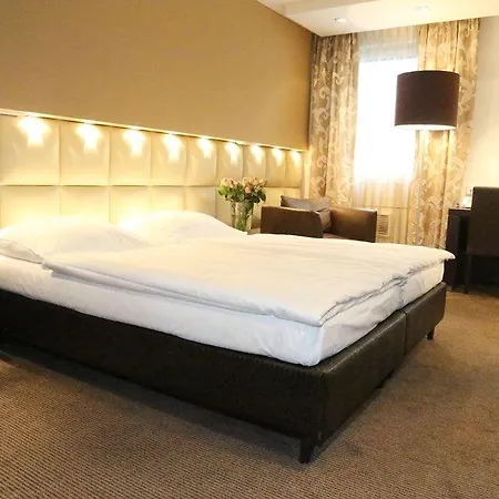 City-ost Ξενοδοχείο