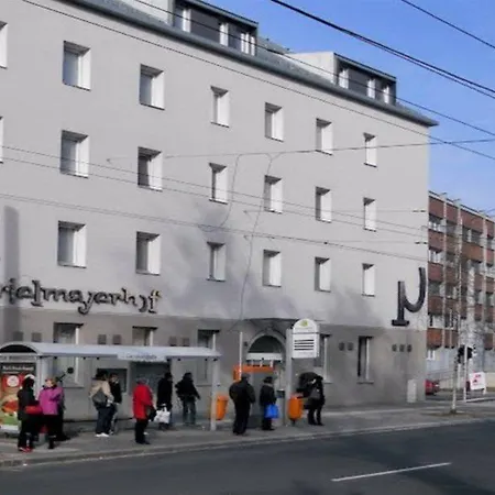 City-ost Ξενοδοχείο