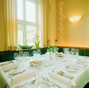 Hotel City-ost